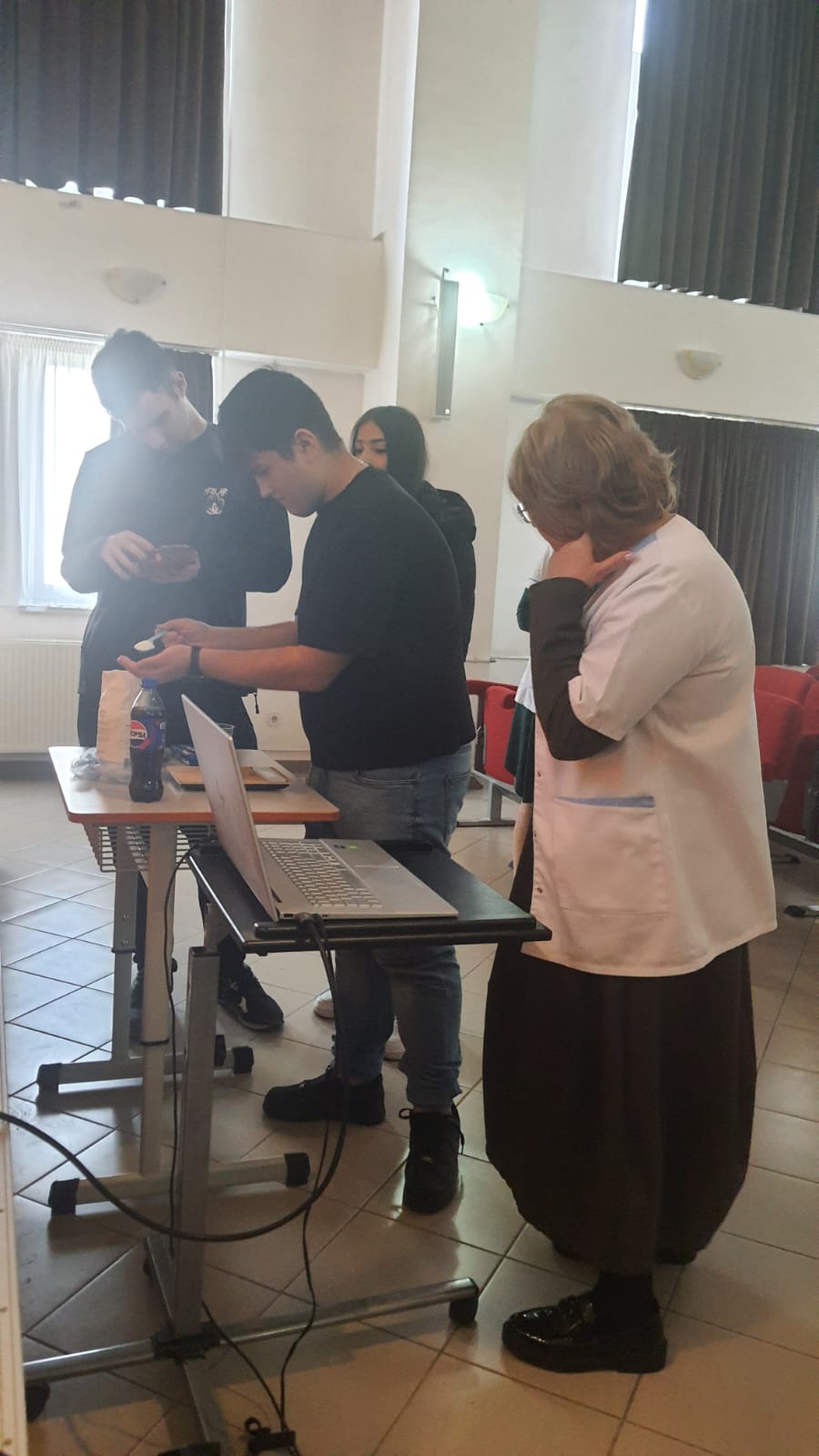 „Promovarea unei alimentații sănătoase și a unui stil de viață echilibrat”